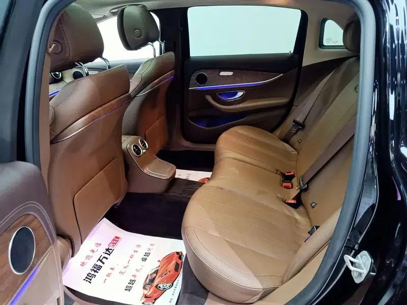 Mercedes-Benz E-Class 2021 Facelift E 300 L Fashion Sedan — миниатюра 23