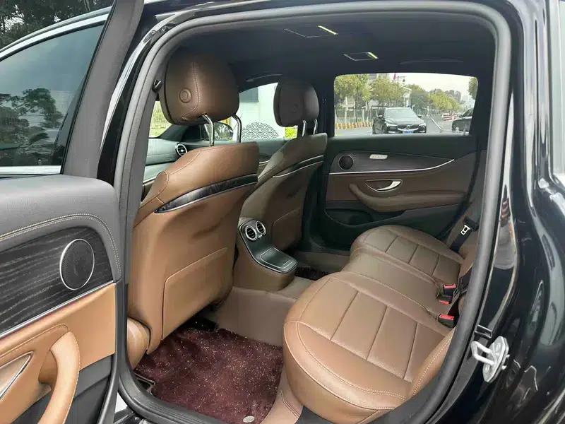 Mercedes-Benz E-Class 2023 E 300 L Fashion Sport Sedan — миниатюра 15