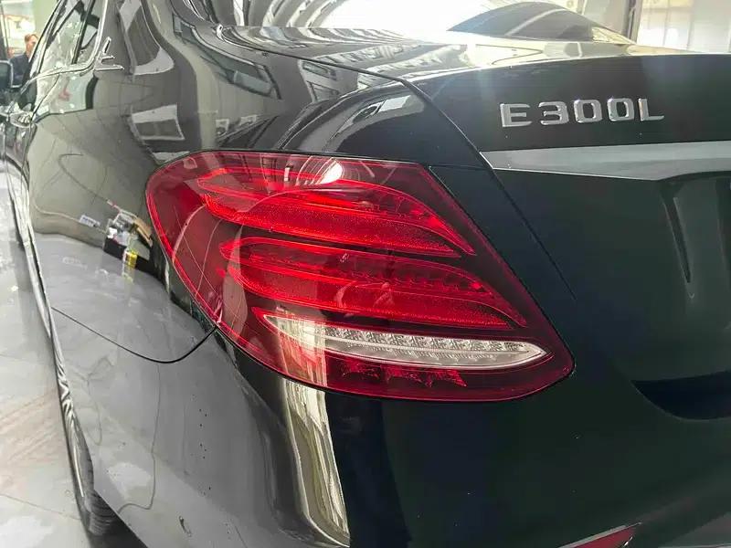 Mercedes-Benz E-Class 2020 E 300 L Fashion Edition — миниатюра 6