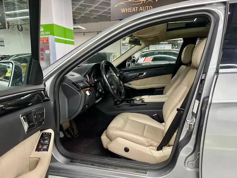 Mercedes-Benz E-Class (Imported) 2009 E 300 Fashion Model — миниатюра 18