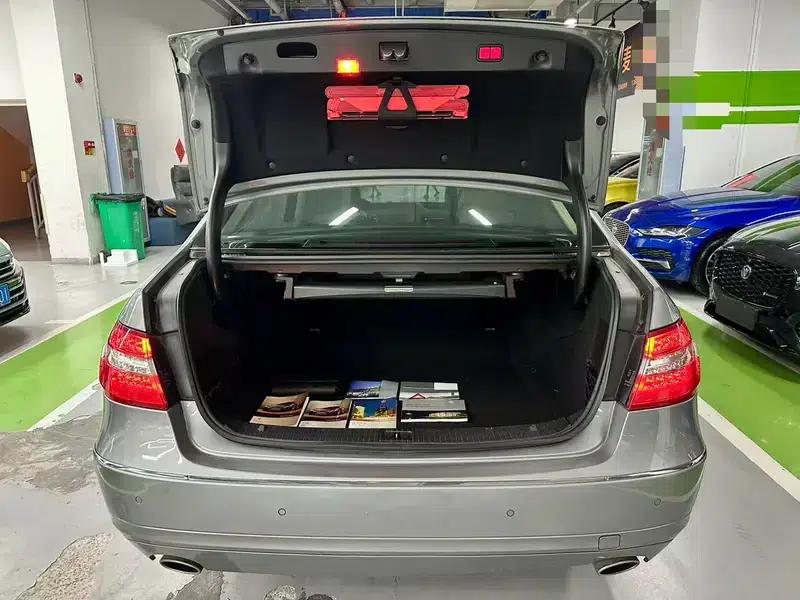 Mercedes-Benz E-Class (Imported) 2009 E 300 Fashion Model — миниатюра 21