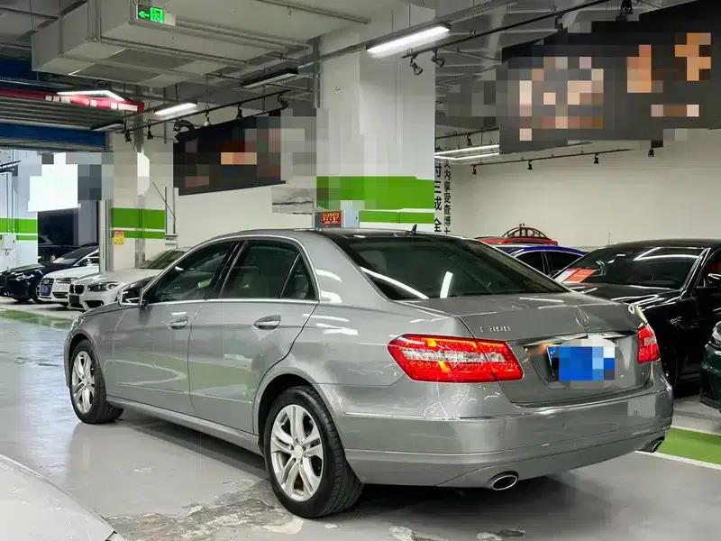 Mercedes-Benz E-Class (Imported) 2009 E 300 Fashion Model — миниатюра 8