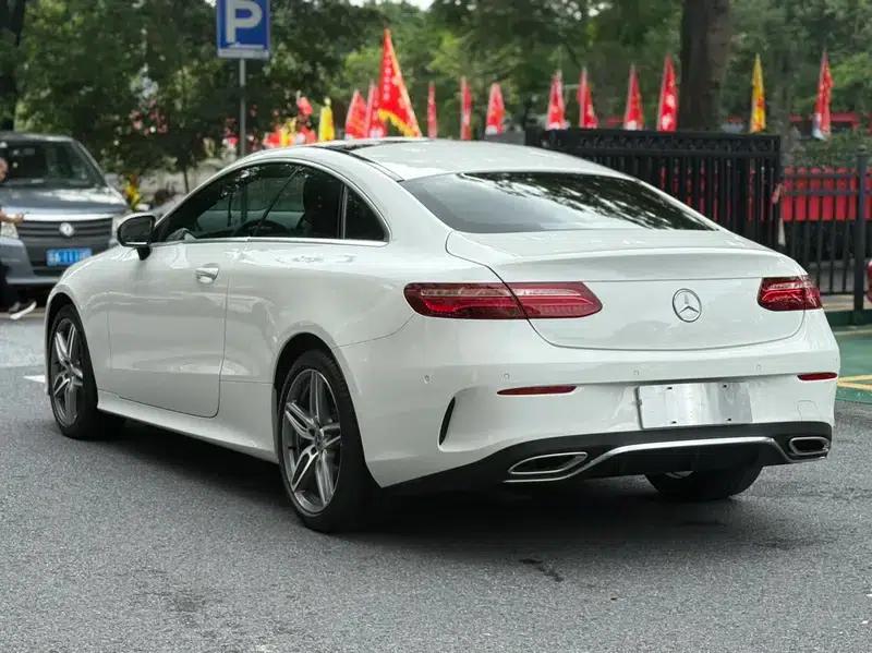 Mercedes-Benz E-Class (Imported) 2017 E 200 4MATIC Coupe — миниатюра 4