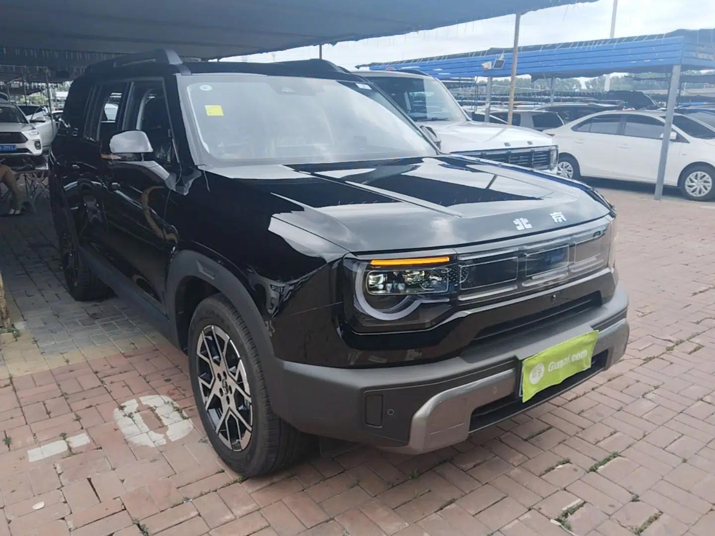 BAIC Off-Road BJ30 2026 Model Traveler 1.5T DCT Two-Wheel Drive Advanced Version — миниатюра 3