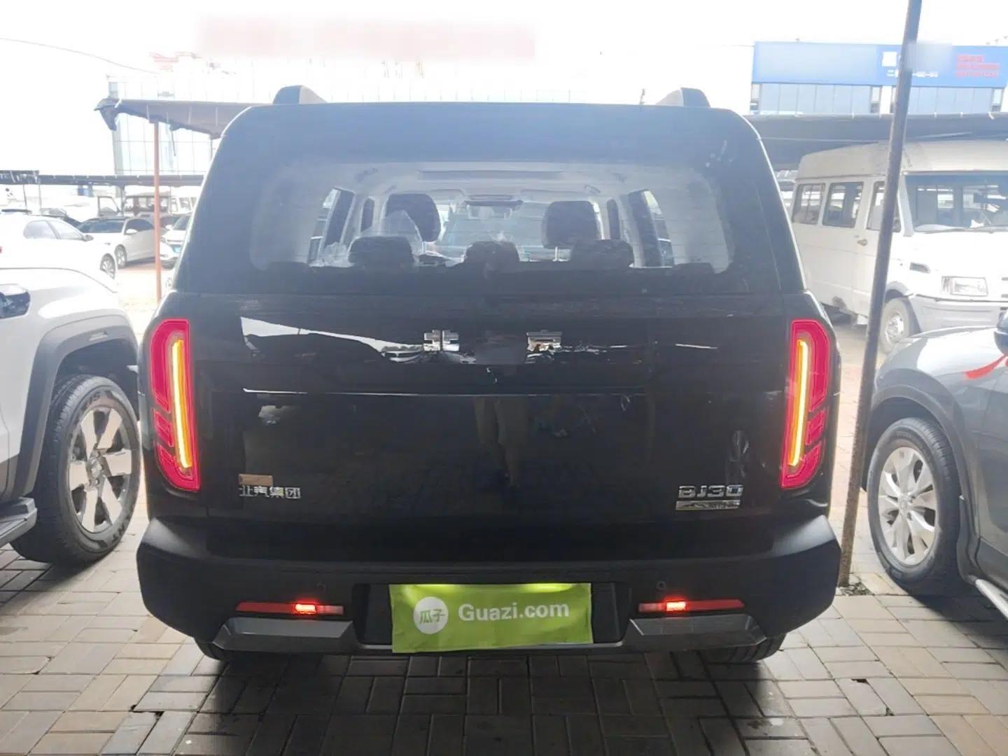BAIC Off-Road BJ30 2026 Model Traveler 1.5T DCT Two-Wheel Drive Advanced Version — миниатюра 5