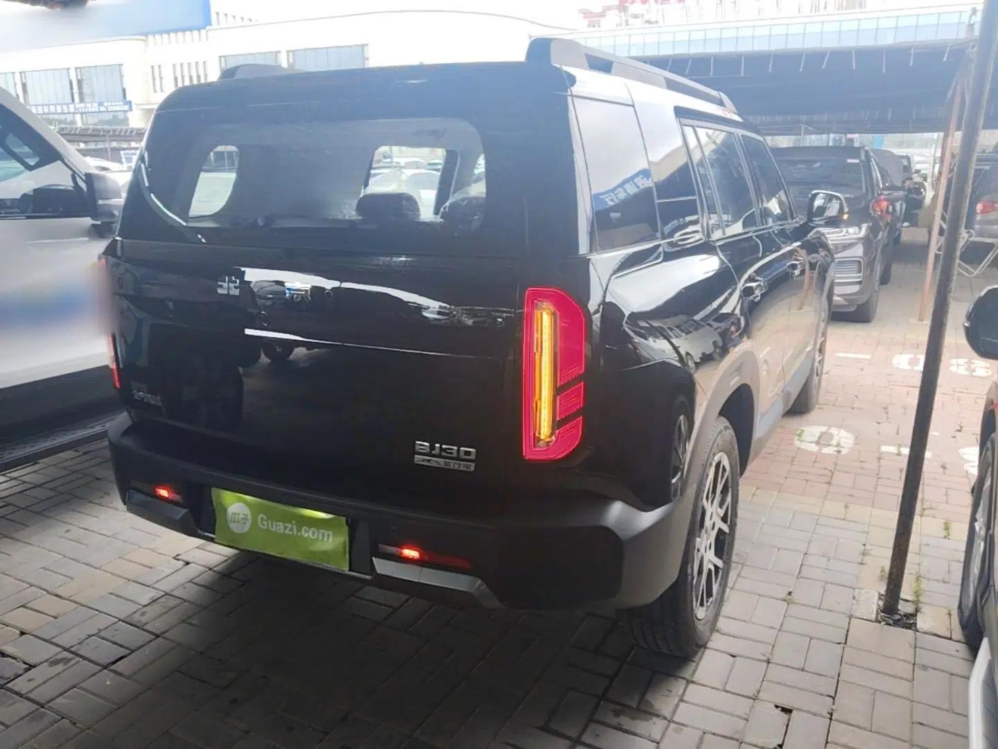 BAIC Off-Road BJ30 2026 Model Traveler 1.5T DCT Two-Wheel Drive Advanced Version — миниатюра 6