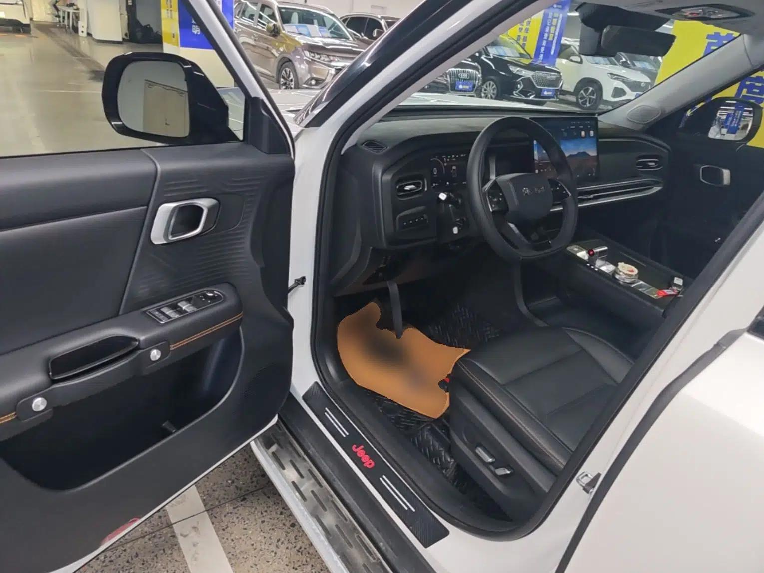 BAIC Off-Road BJ30 2024 1.5T Magic Electric Drive Advanced Version — миниатюра 18