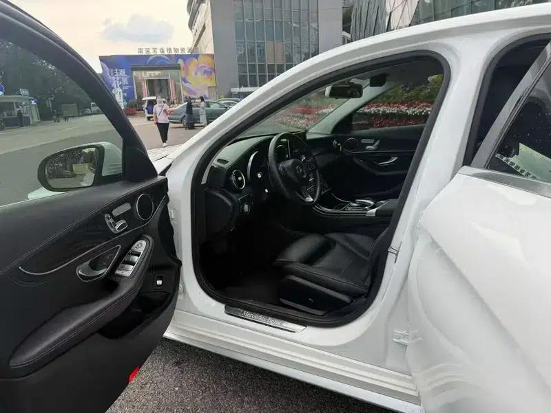2018 Mercedes-Benz C-Class C 200 L Sport Edition — миниатюра 9