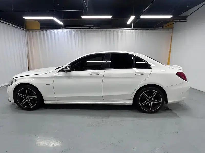 Mercedes-Benz C-Class 2018 C 200 Achievement Edition — миниатюра 4
