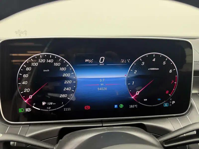 Mercedes-Benz C-Class 2023 Facelift C 200 L Sport Edition — миниатюра 9