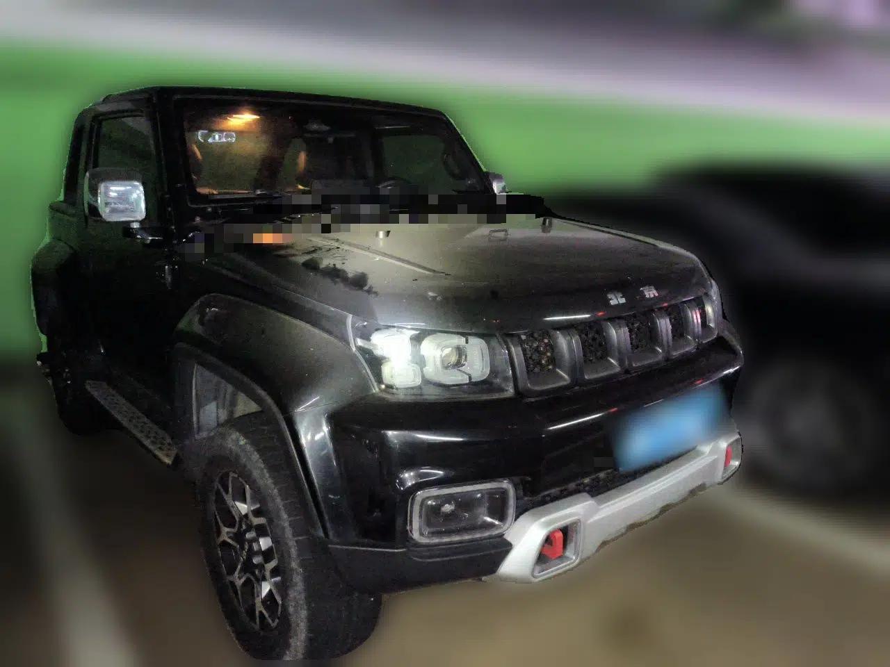 BAIC Off-Road F40 2021 2.0T Automatic Cube Edition — миниатюра 3