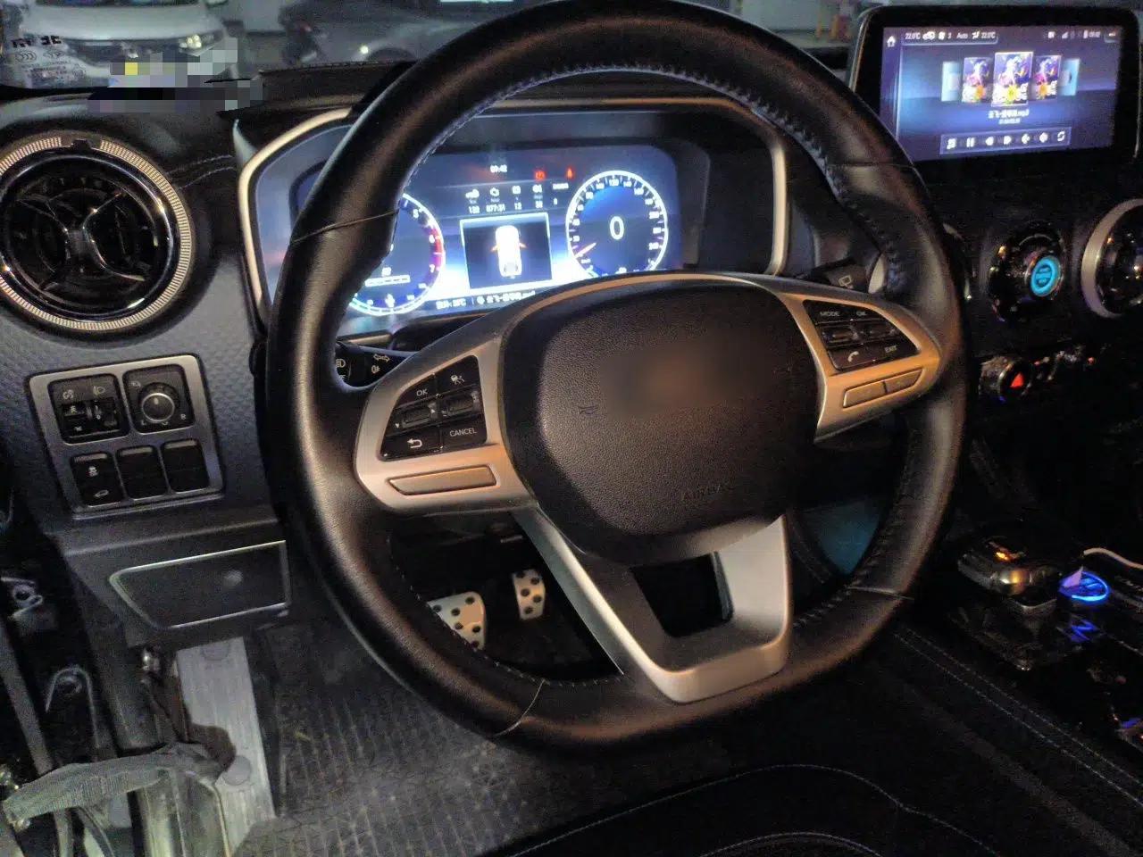 BAIC Off-Road F40 2021 2.0T Automatic Cube Edition — миниатюра 10