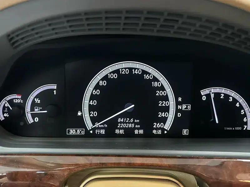 2011 Mercedes-Benz S-Class S 350 L CGI 4MATIC — миниатюра 7