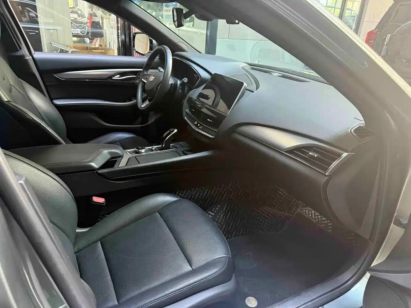 2023 Cadillac CT5 28T Luxury (Standard Edition) — миниатюра 4