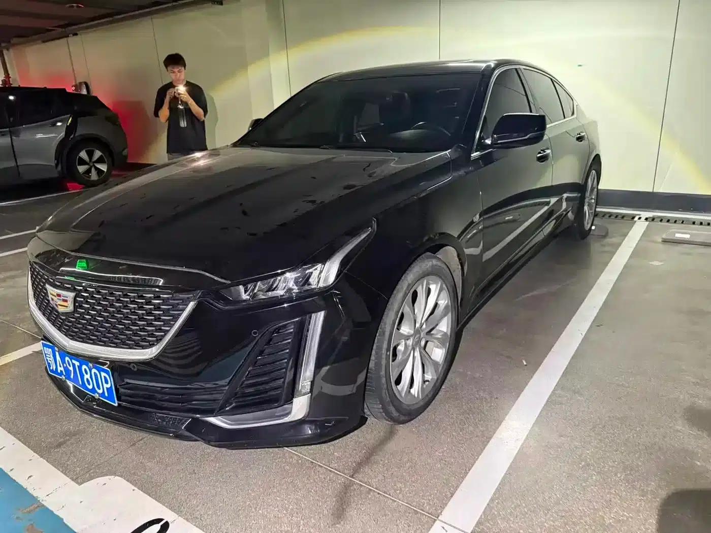 2021 Cadillac CT5 28T Luxury — миниатюра 1