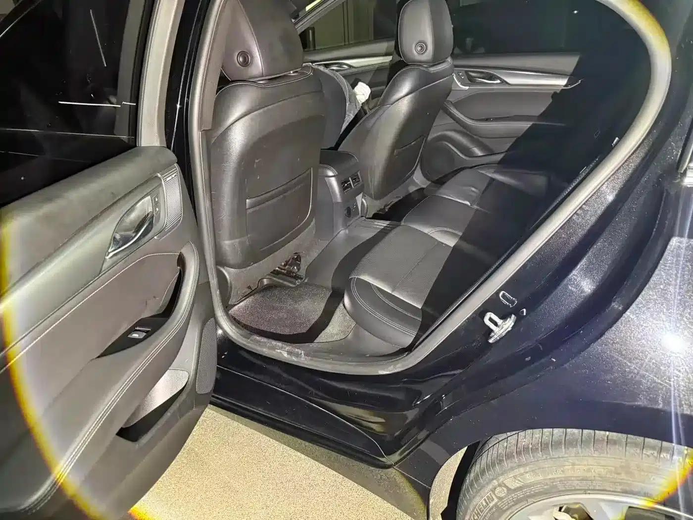 2021 Cadillac CT5 28T Luxury — миниатюра 8
