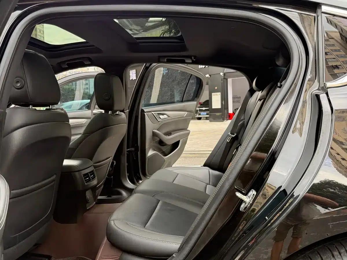 2024 Cadillac CT5 28T Luxury Pro — миниатюра 27
