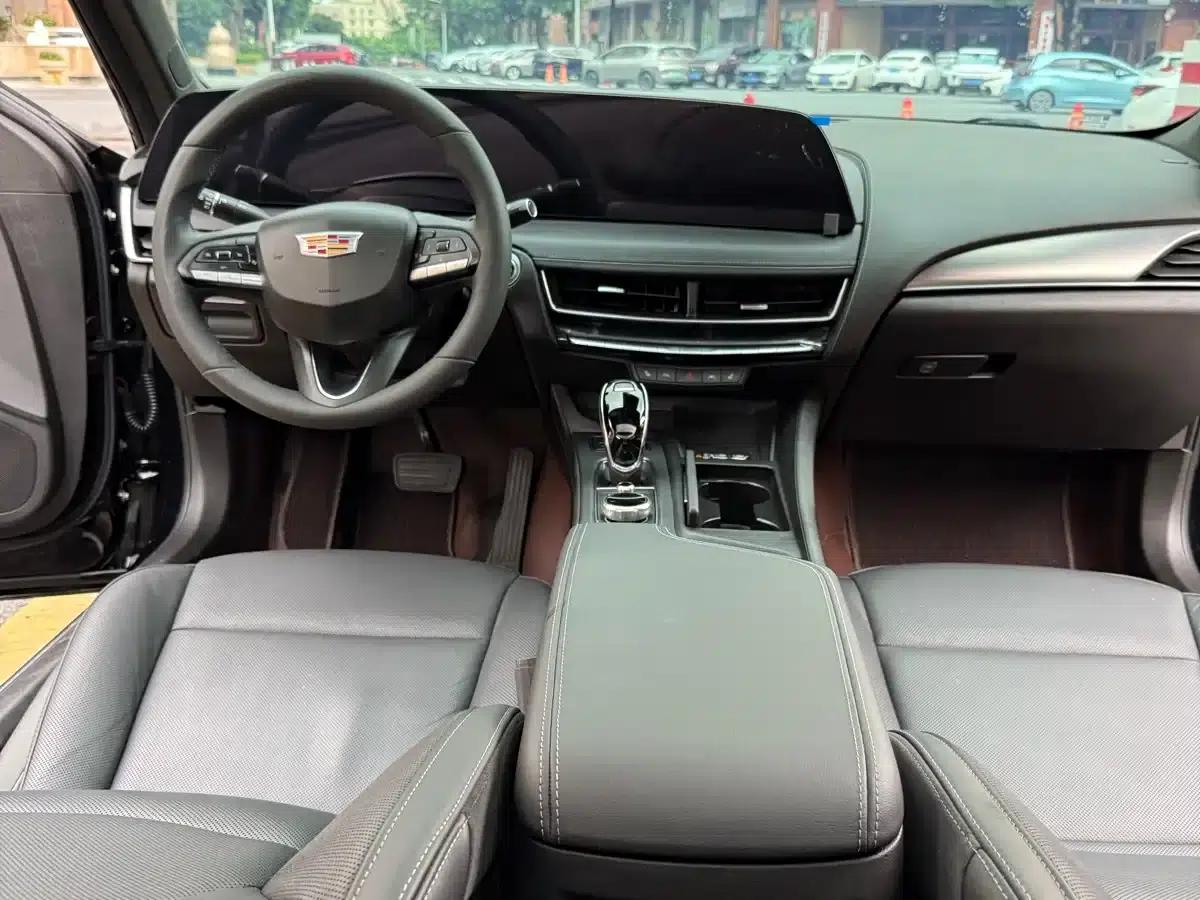 2024 Cadillac CT5 28T Luxury Pro — миниатюра 31