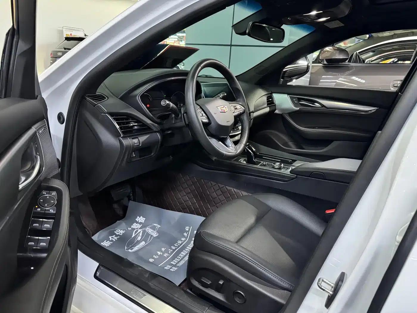2021 Cadillac CT5 28T Luxury — миниатюра 2