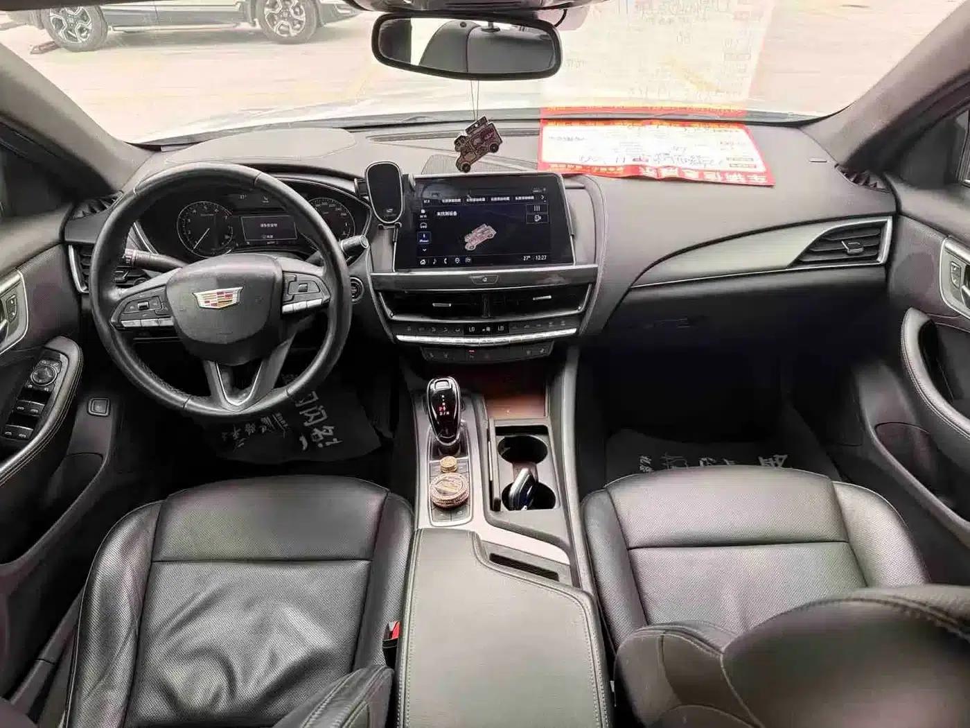 2022 Cadillac CT5 28T Luxury — миниатюра 8