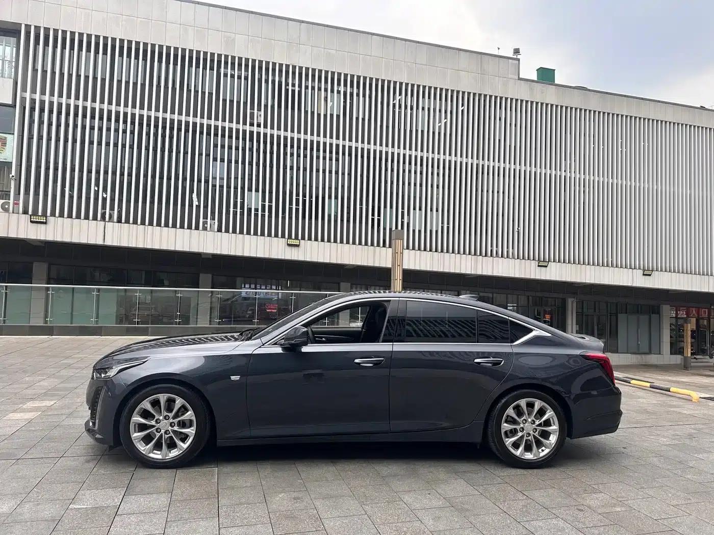 2020 Cadillac CT5 Facelift 28T Luxury — миниатюра 3