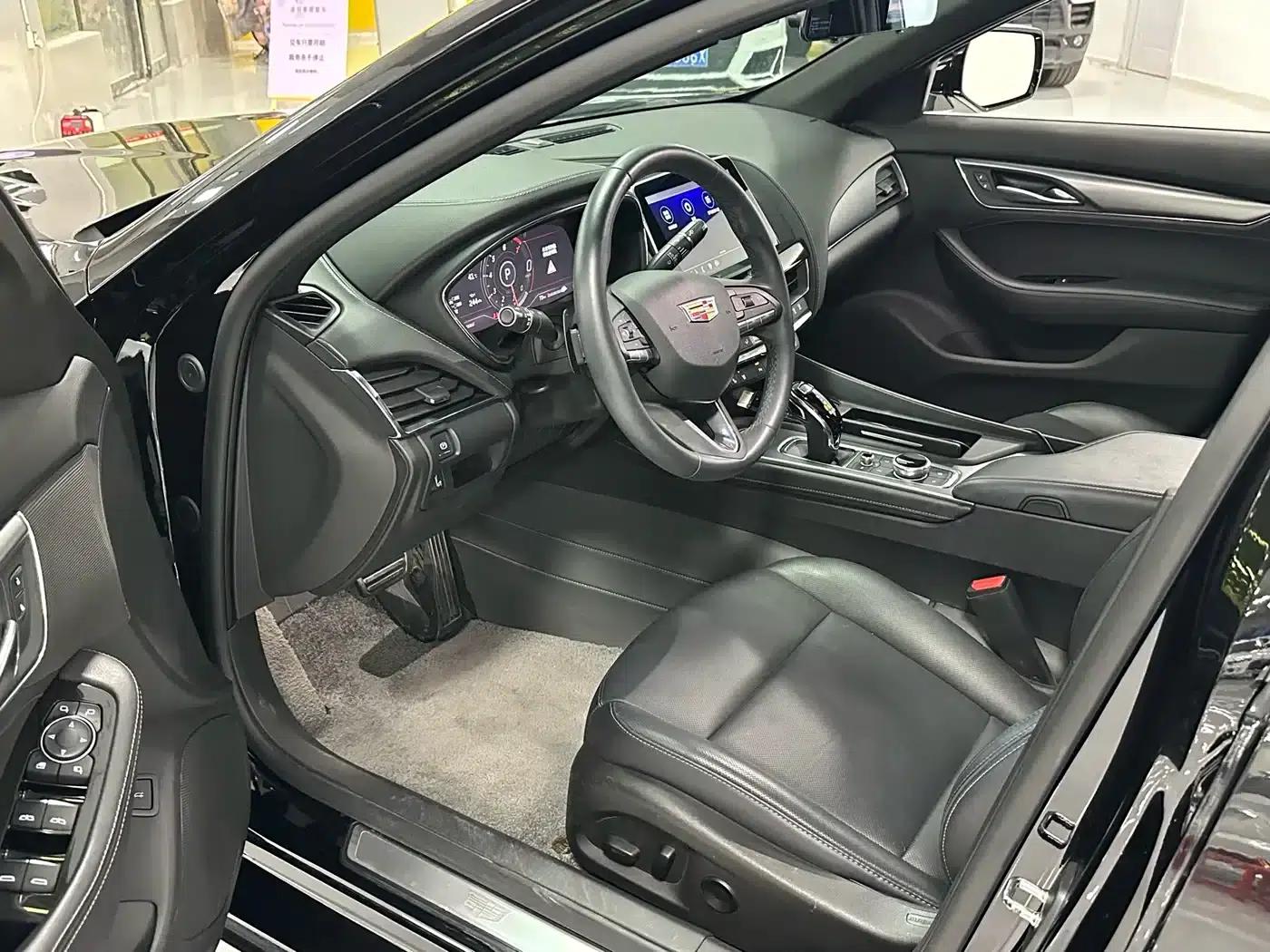2023 Cadillac CT5 28T Luxury (Standard Edition) — миниатюра 4