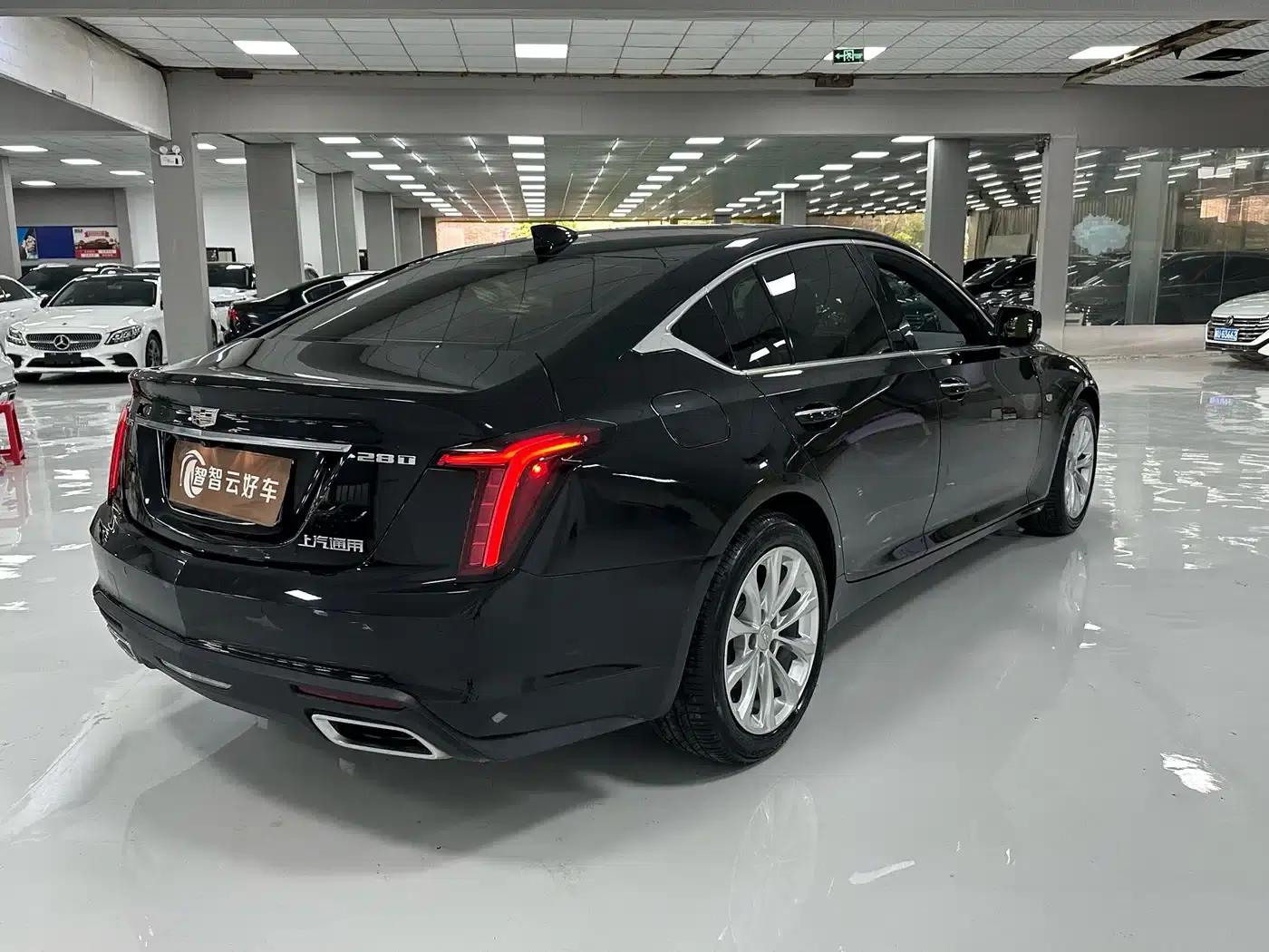 2023 Cadillac CT5 28T Luxury (Standard Edition) — миниатюра 9
