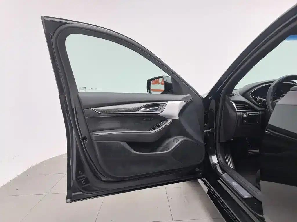 Cadillac CT5 2020 28T Platinum Sport Edition — миниатюра 8