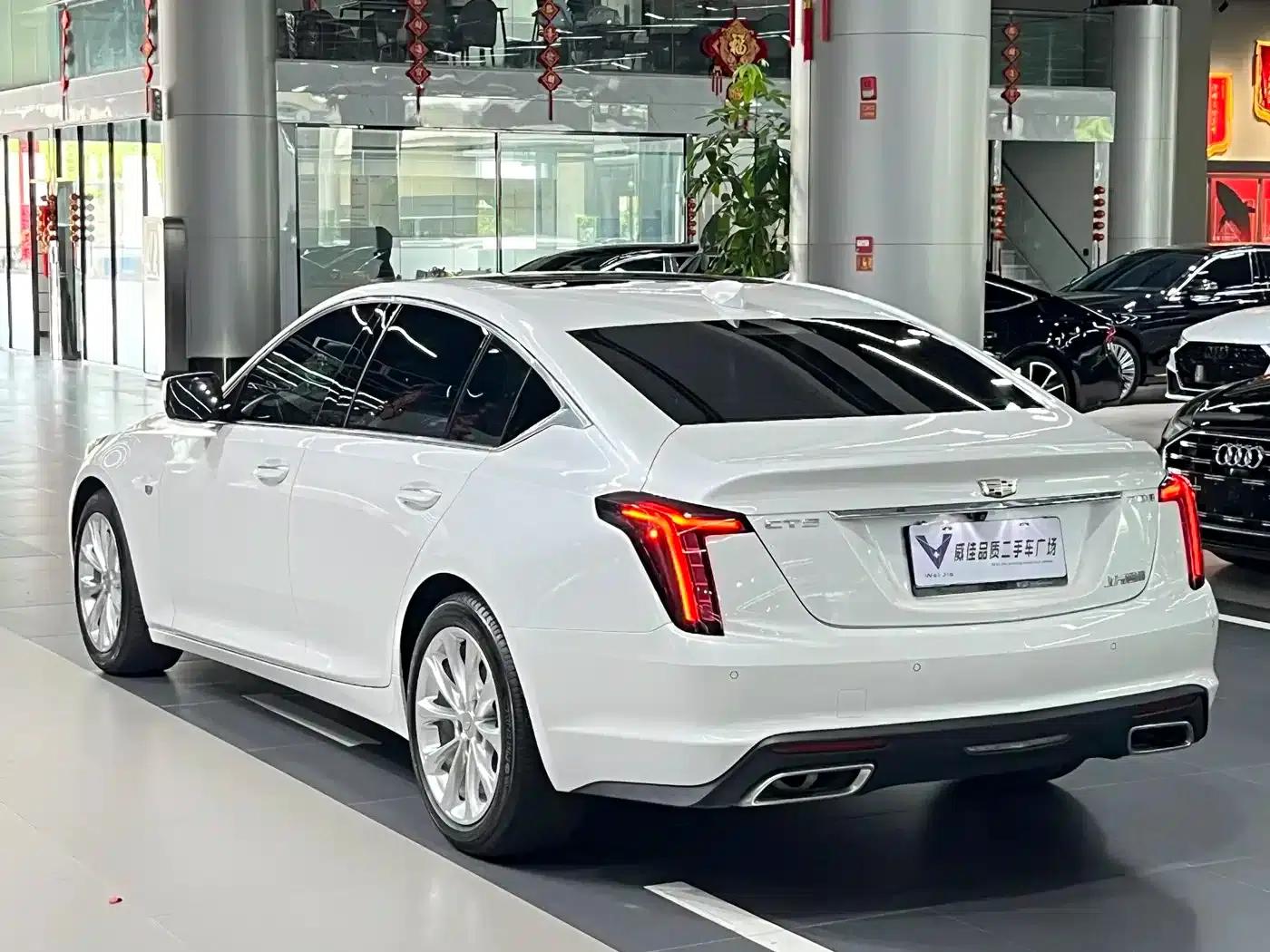 2023 Cadillac CT5 28T Luxury (Standard Edition) — миниатюра 9