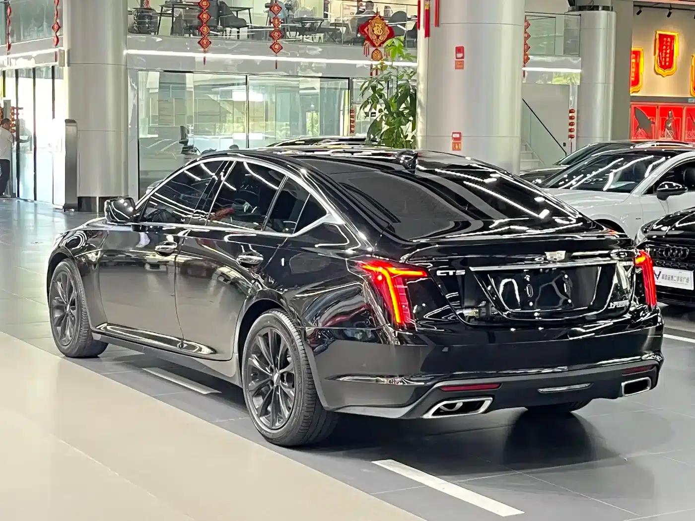2022 Cadillac CT5 28T Luxury — миниатюра 7