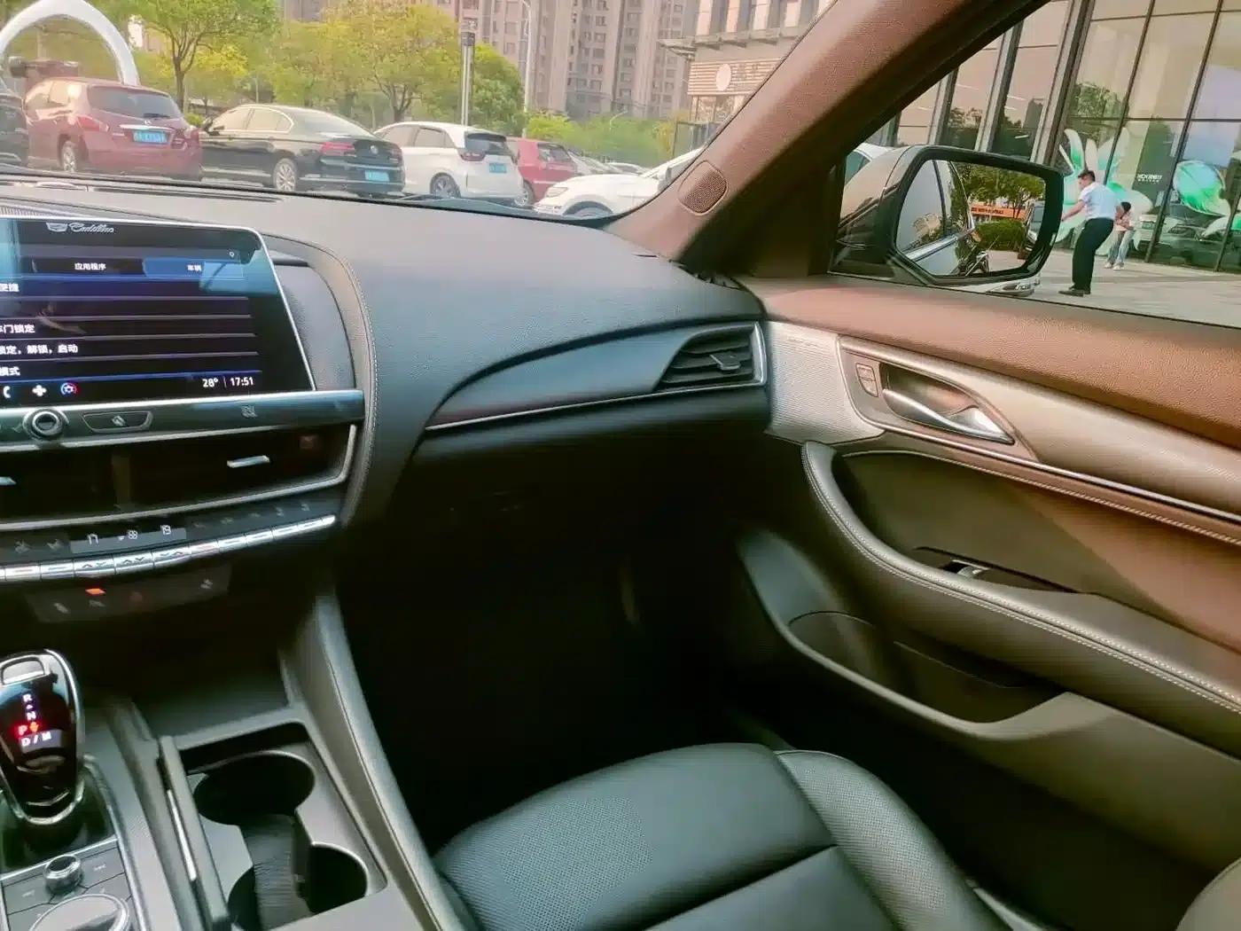2024 Cadillac CT5 28T Luxury Pro — миниатюра 30