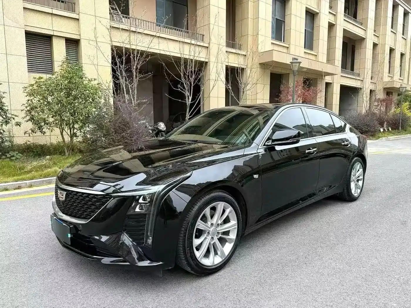 2024 Cadillac CT5 28T Luxury Pro — миниатюра 5