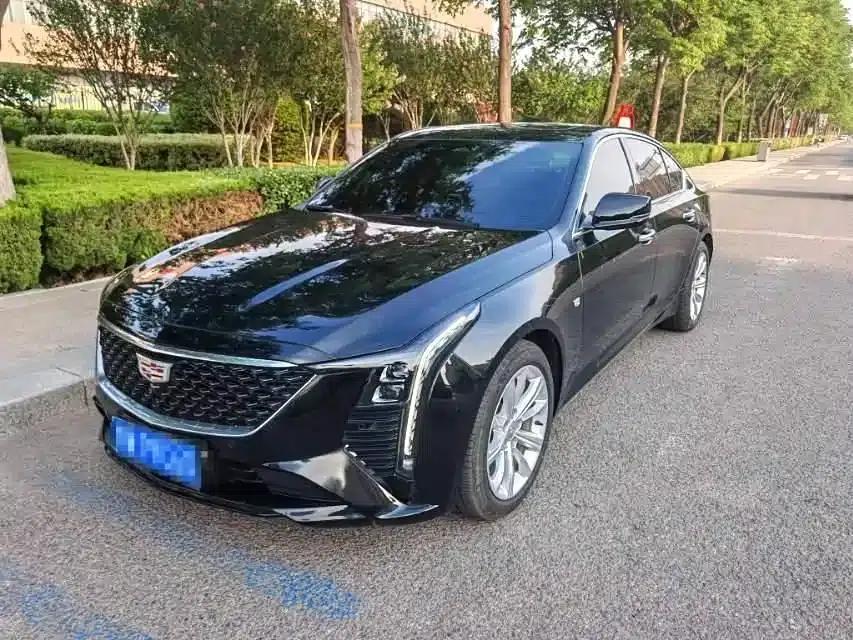 2024 Cadillac CT5 28T Luxury Pro — миниатюра 7