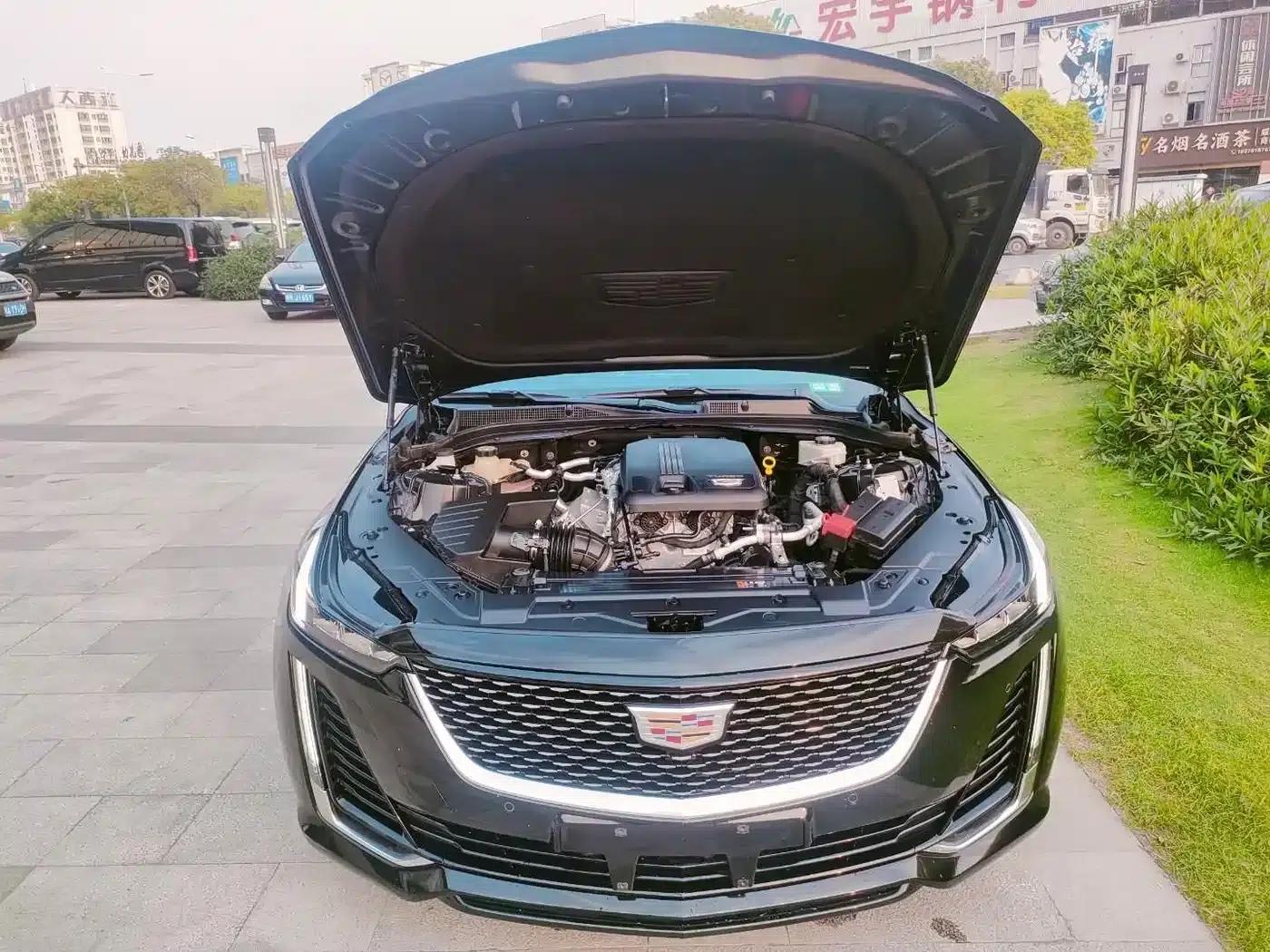 2024 Cadillac CT5 28T Luxury Pro — миниатюра 8