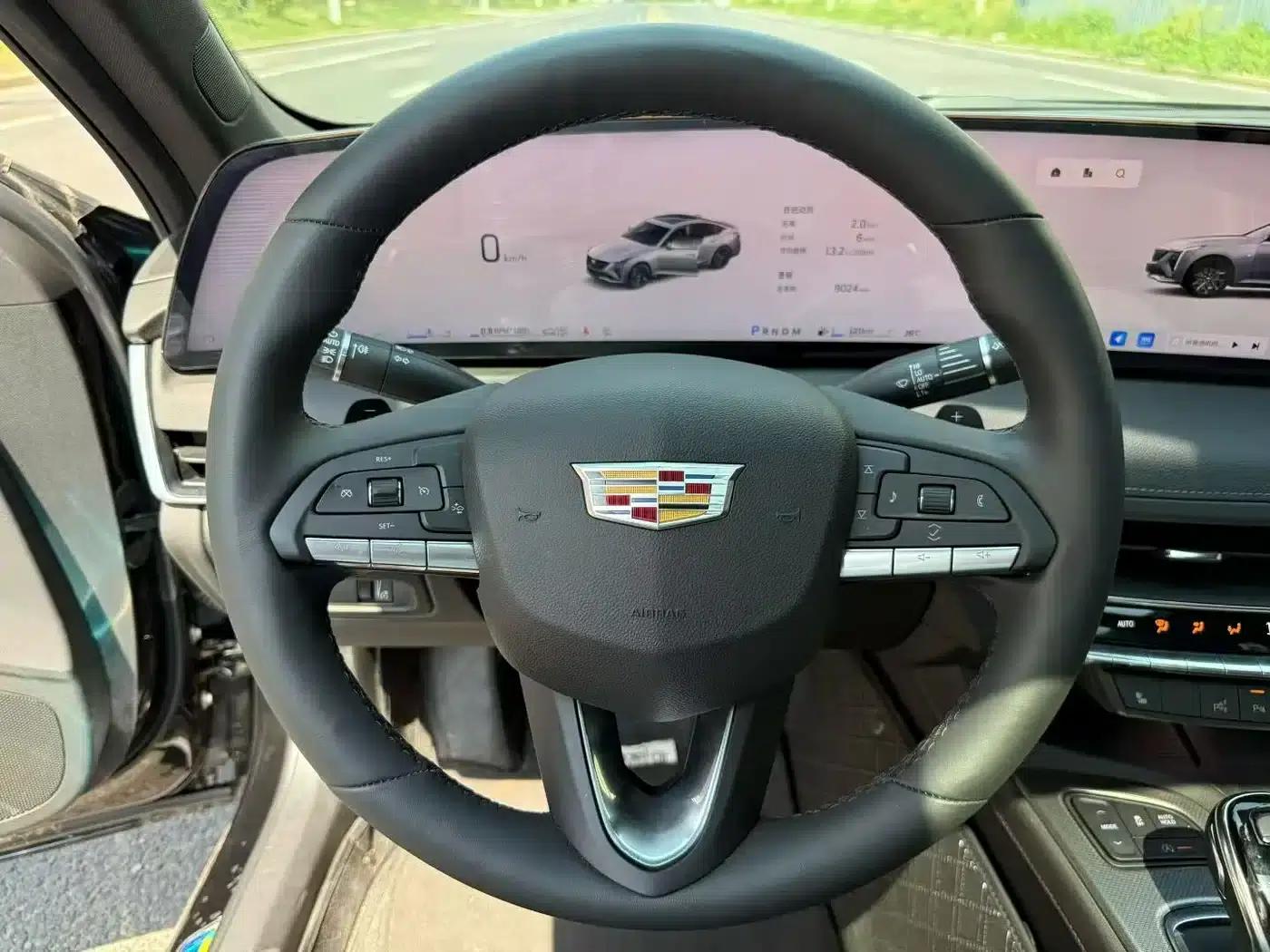 2025 Cadillac CT5 28T City Sport Edition — миниатюра 5