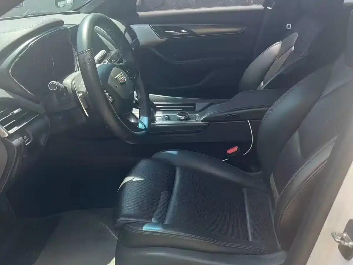 2021 Cadillac CT5 28T Luxury — миниатюра 2