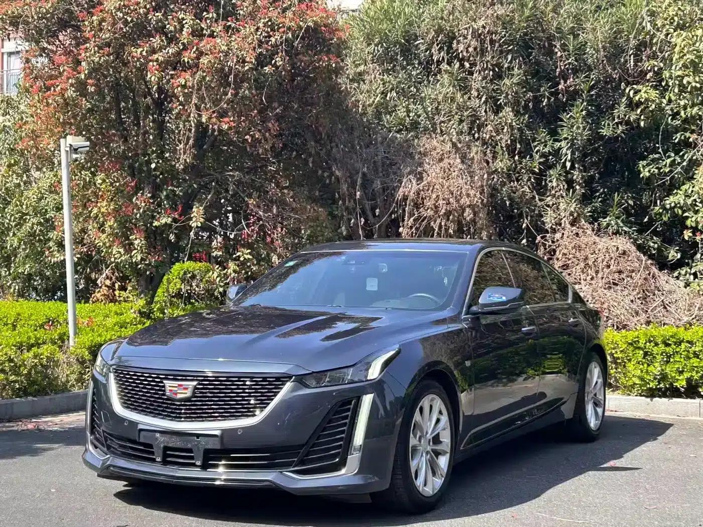 2021 Cadillac CT5 28T Luxury — миниатюра 1