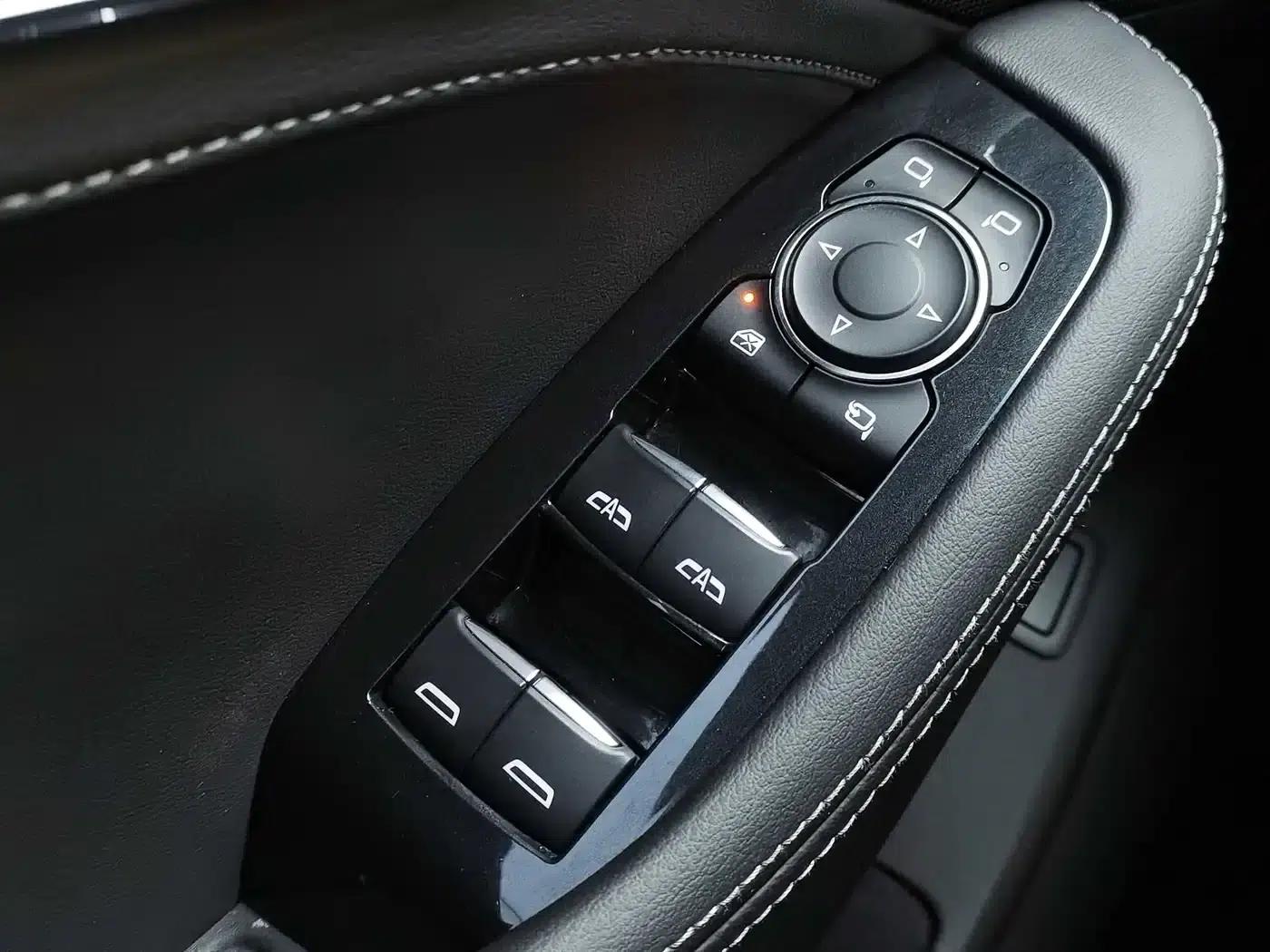 2022 Cadillac CT5 28T Luxury — миниатюра 18
