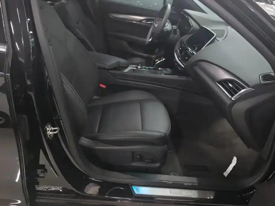 2022 Cadillac CT5 28T Luxury — миниатюра 8