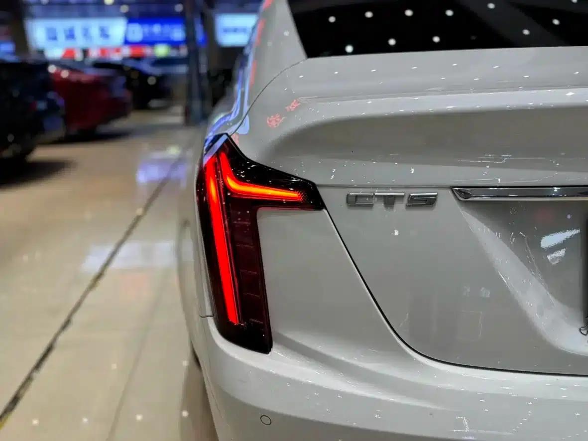 2020 Cadillac CT5 Facelift 28T Luxury — миниатюра 9