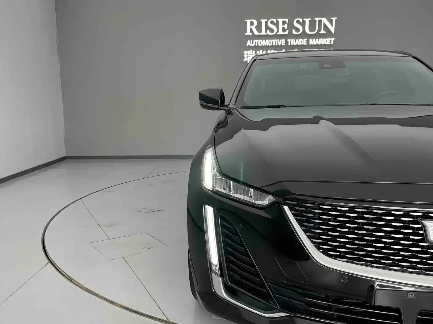 2021 Cadillac CT5 28T Luxury — миниатюра 15