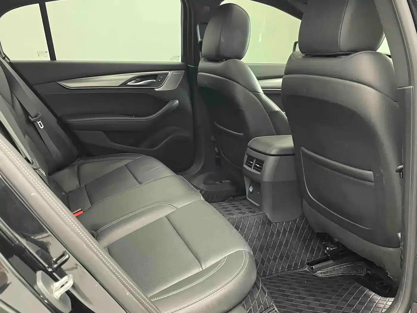 2021 Cadillac CT5 28T Luxury — миниатюра 21
