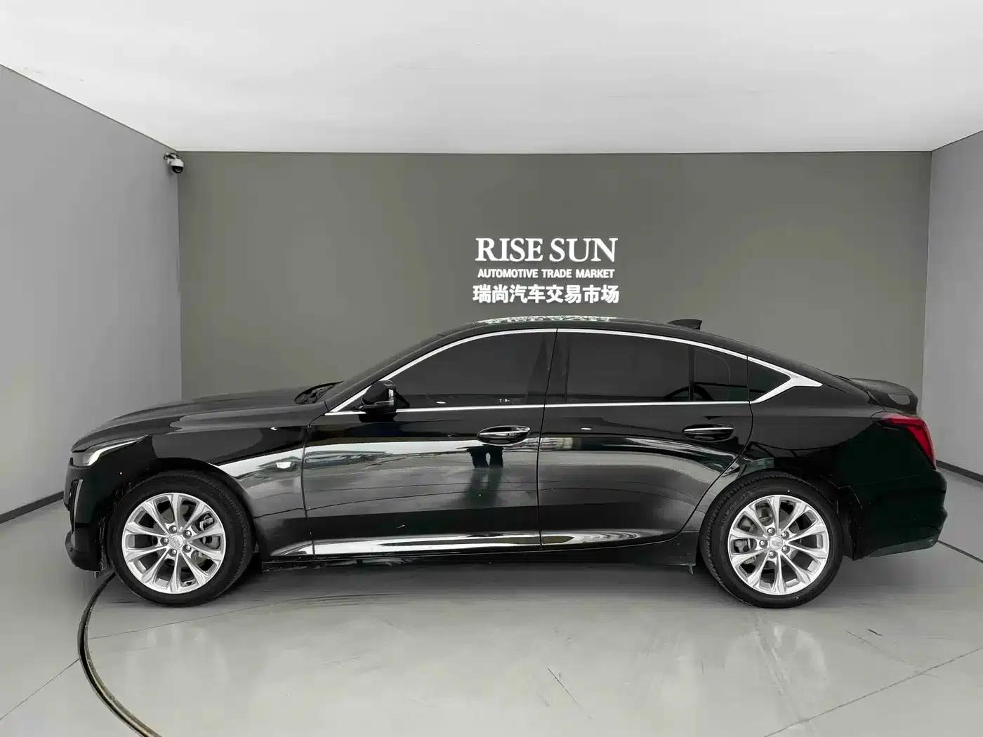 2021 Cadillac CT5 28T Luxury — миниатюра 8