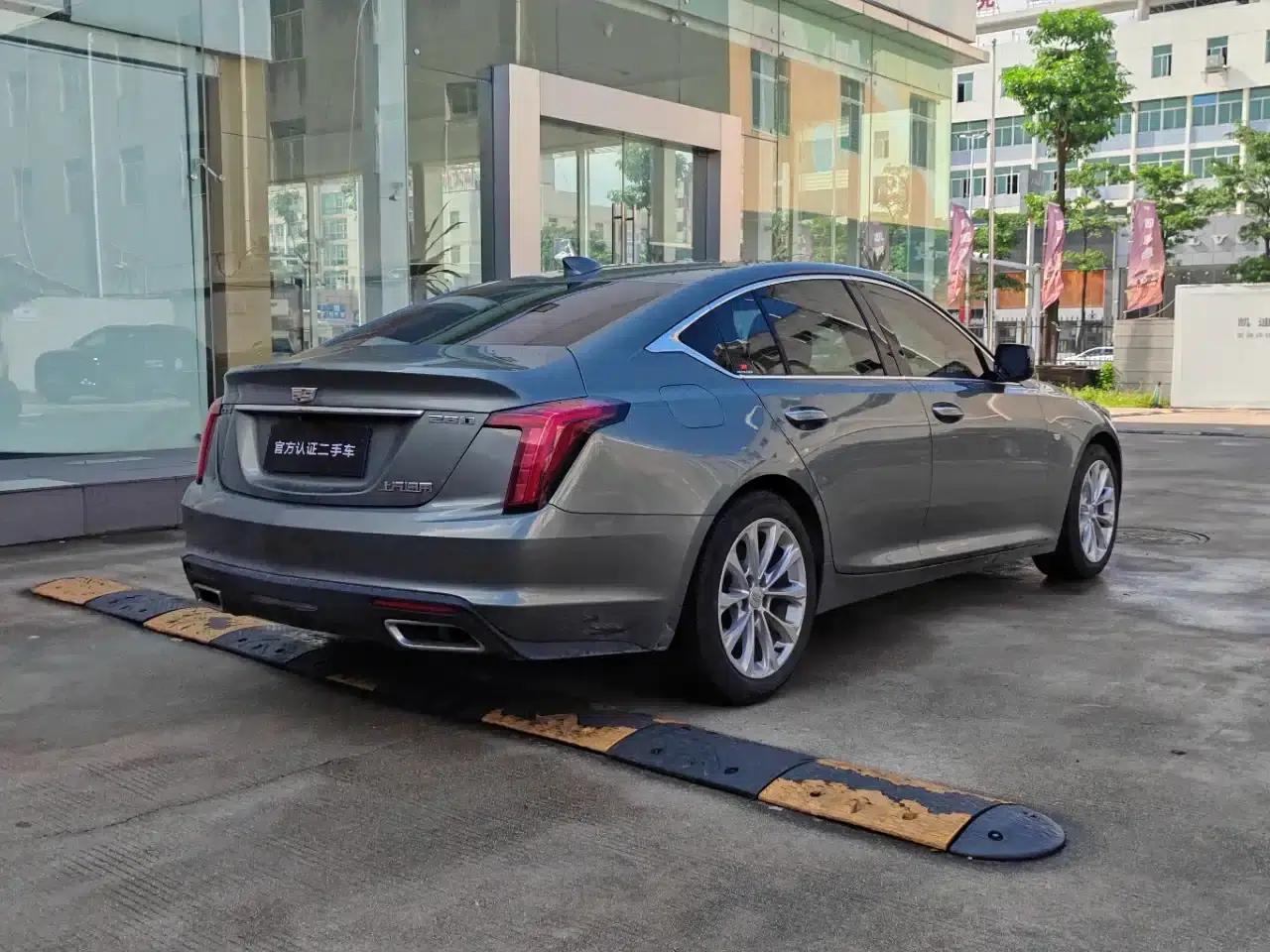 2023 Cadillac CT5 28T Luxury (Standard Edition) — миниатюра 4