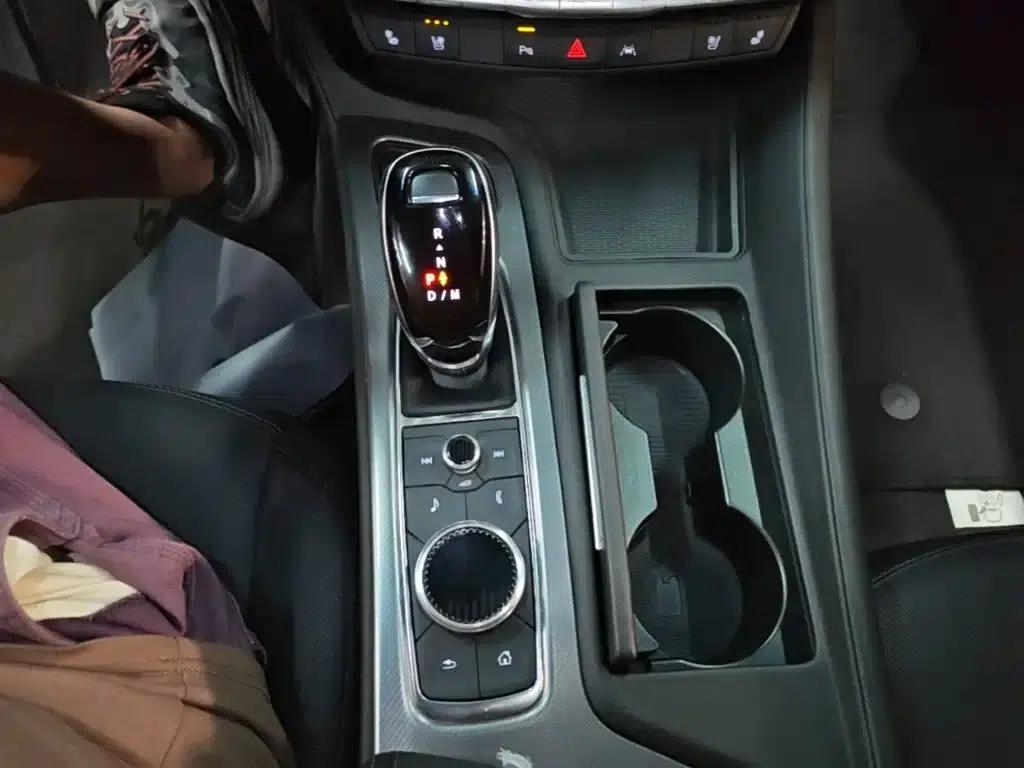 2023 Cadillac CT5 28T Luxury (Standard Edition) — миниатюра 14