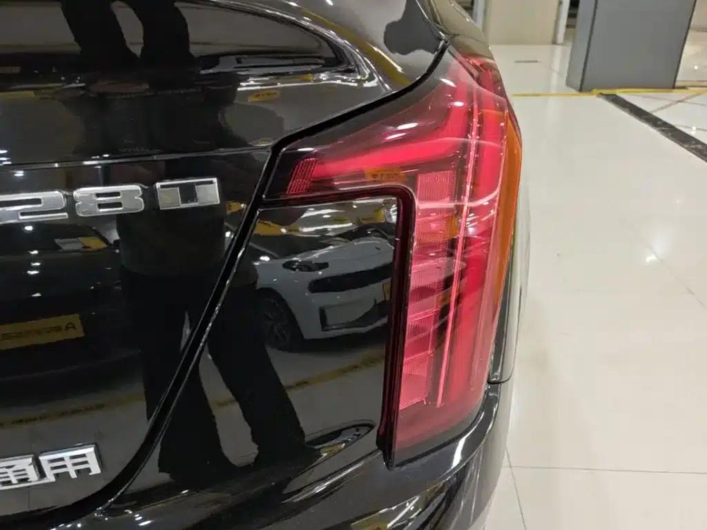 2021 Cadillac CT5 Facelift 28T Luxury — миниатюра 24