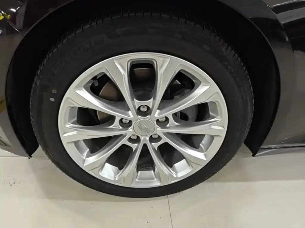 2021 Cadillac CT5 Facelift 28T Luxury — миниатюра 25