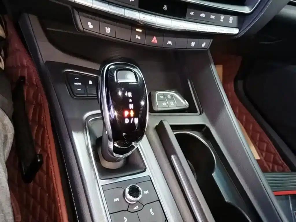 2023 Cadillac CT5 28T Luxury (Standard Edition) — миниатюра 14