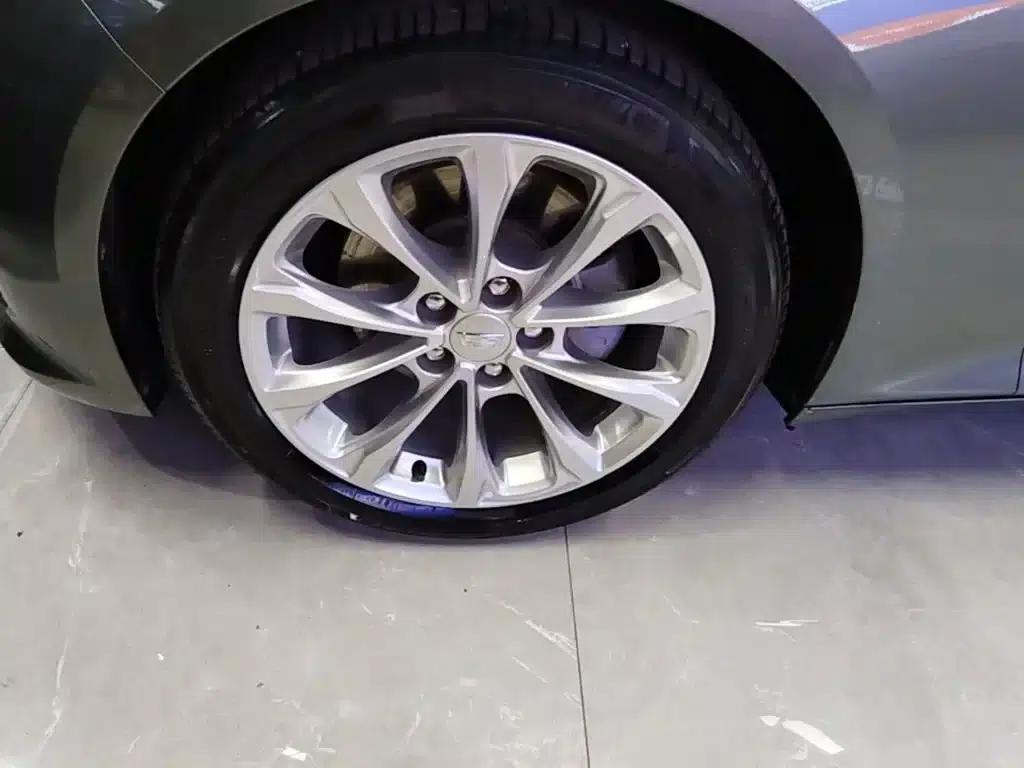 2023 Cadillac CT5 28T Luxury (Standard Edition) — миниатюра 23