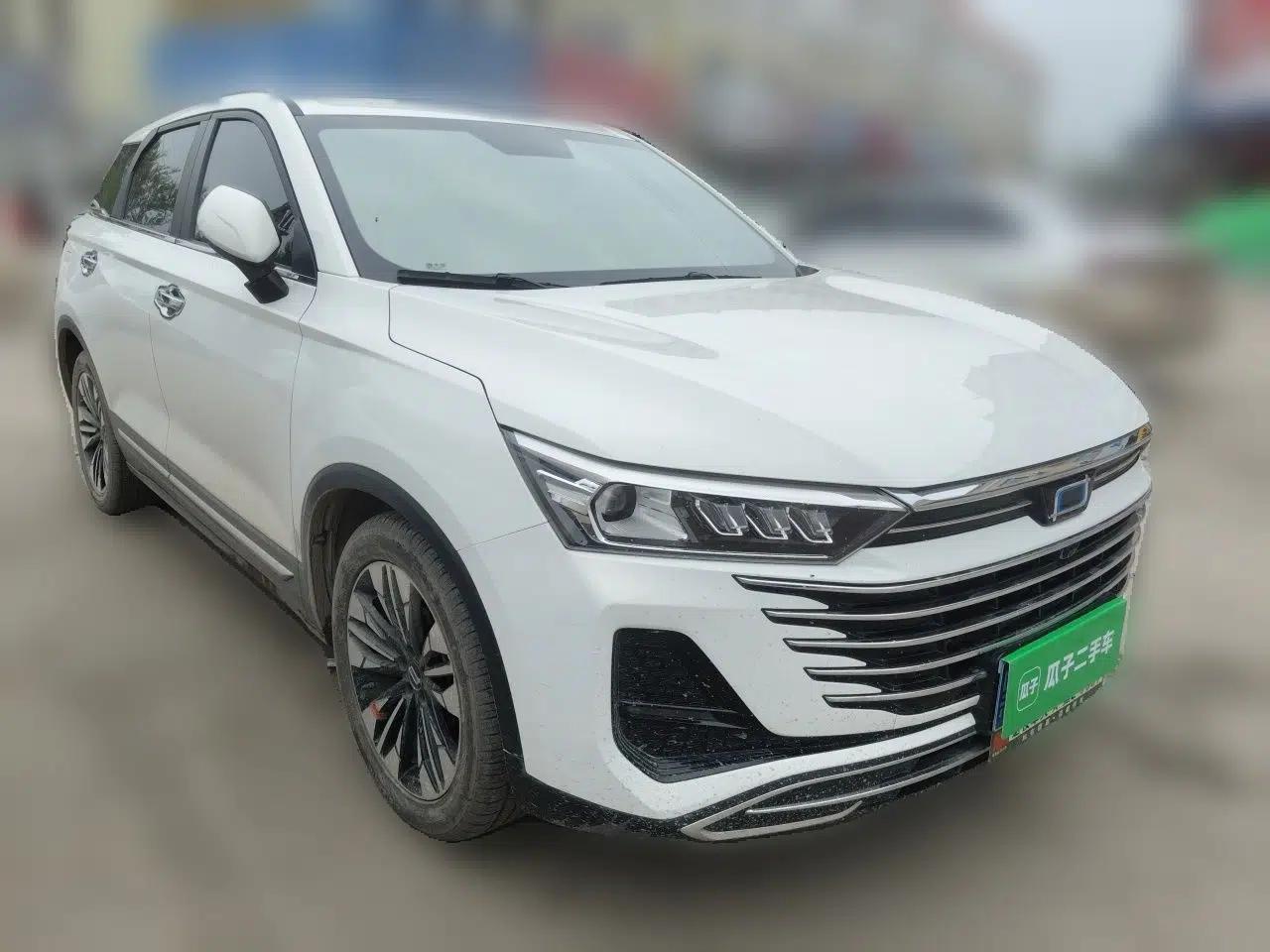 Bestune T77 2023 1.5T Automatic Luxury Model — миниатюра 3